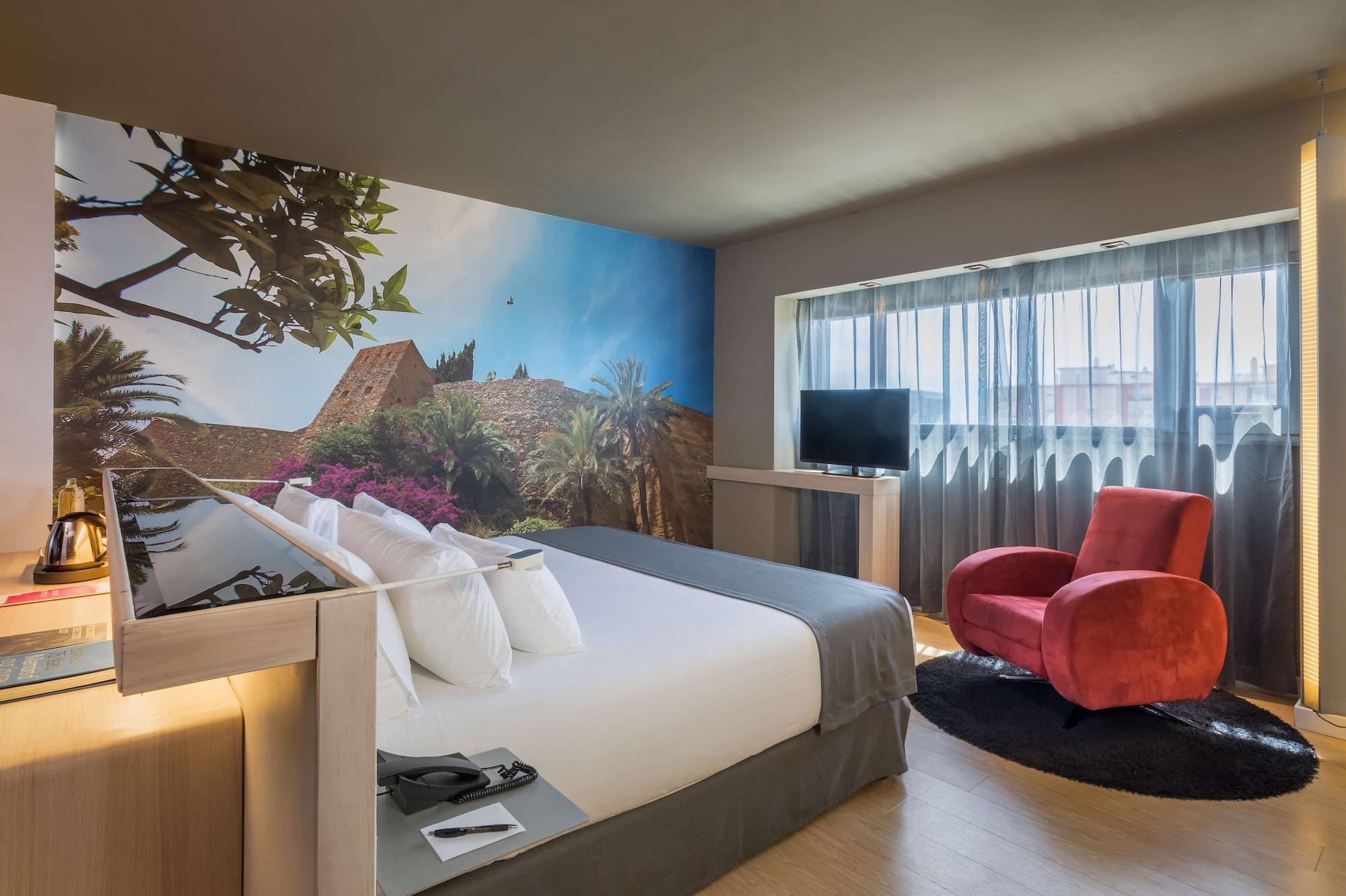 Hotel Barcelo Málaga Esterno foto