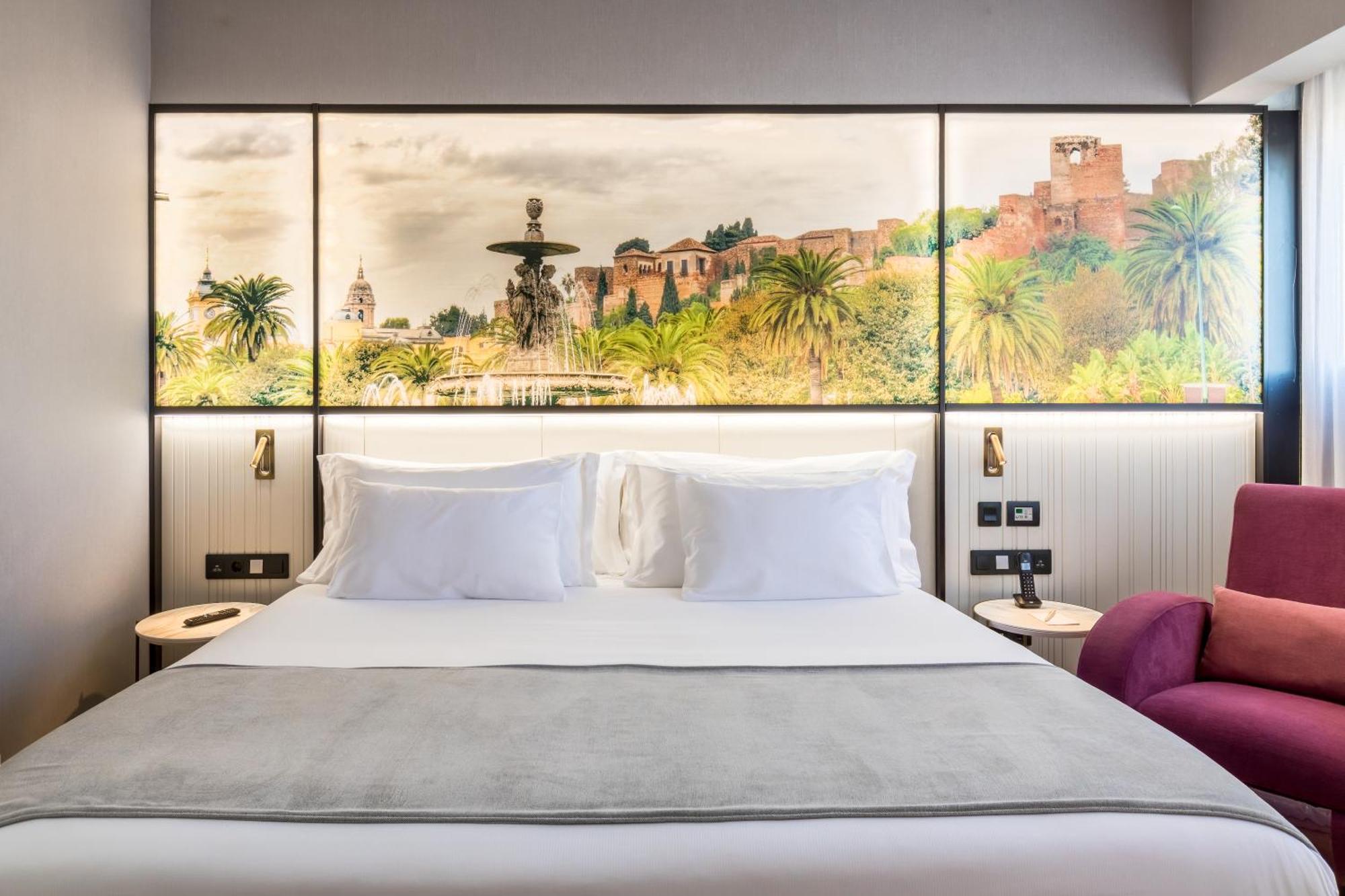 Hotel Barcelo Málaga Esterno foto