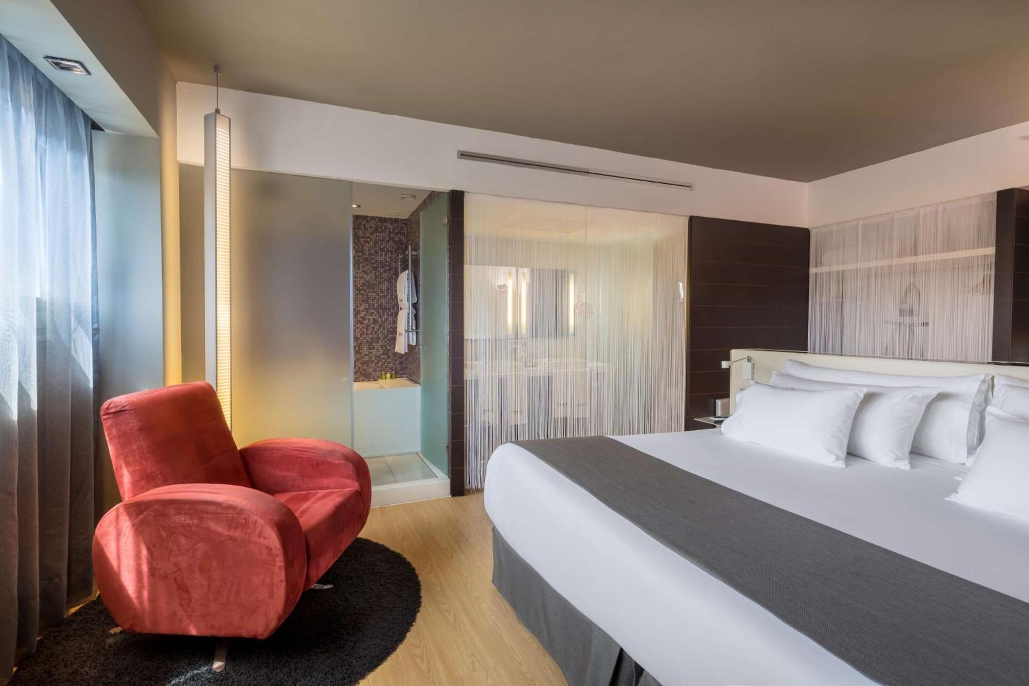 Hotel Barcelo Málaga Esterno foto